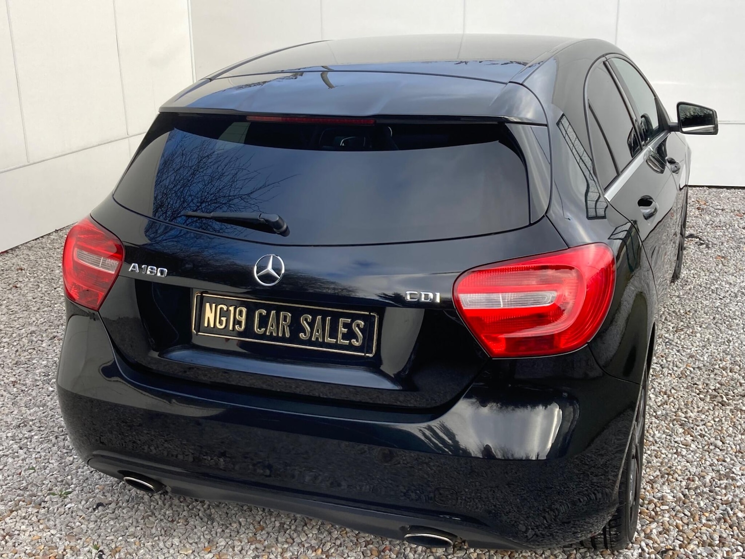Used Mercedes-Benz A-Class 2015 for sale - 78035079: Photo 2