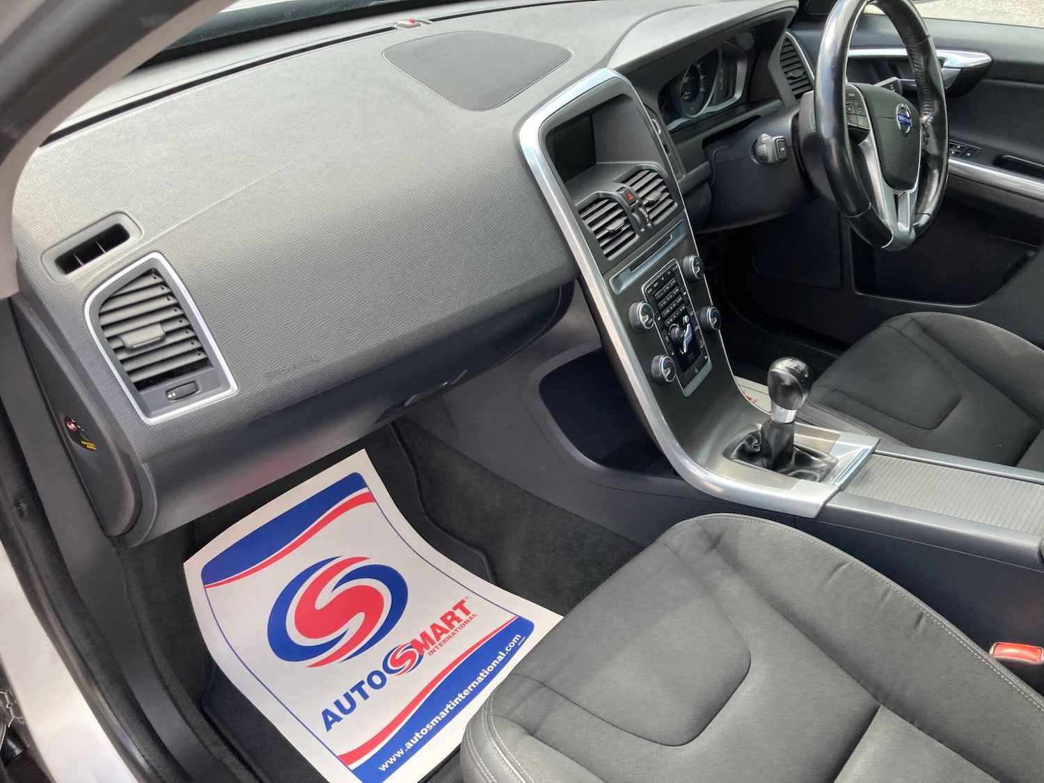 Used Volvo XC60 2014 for sale - 76646354: Photo 18