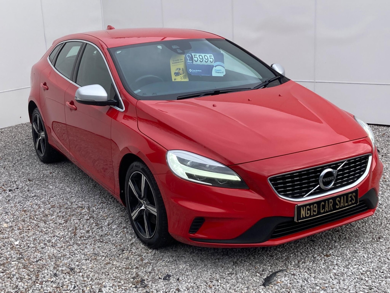 Used Volvo V40 2017 for sale - 76645465: Photo 16