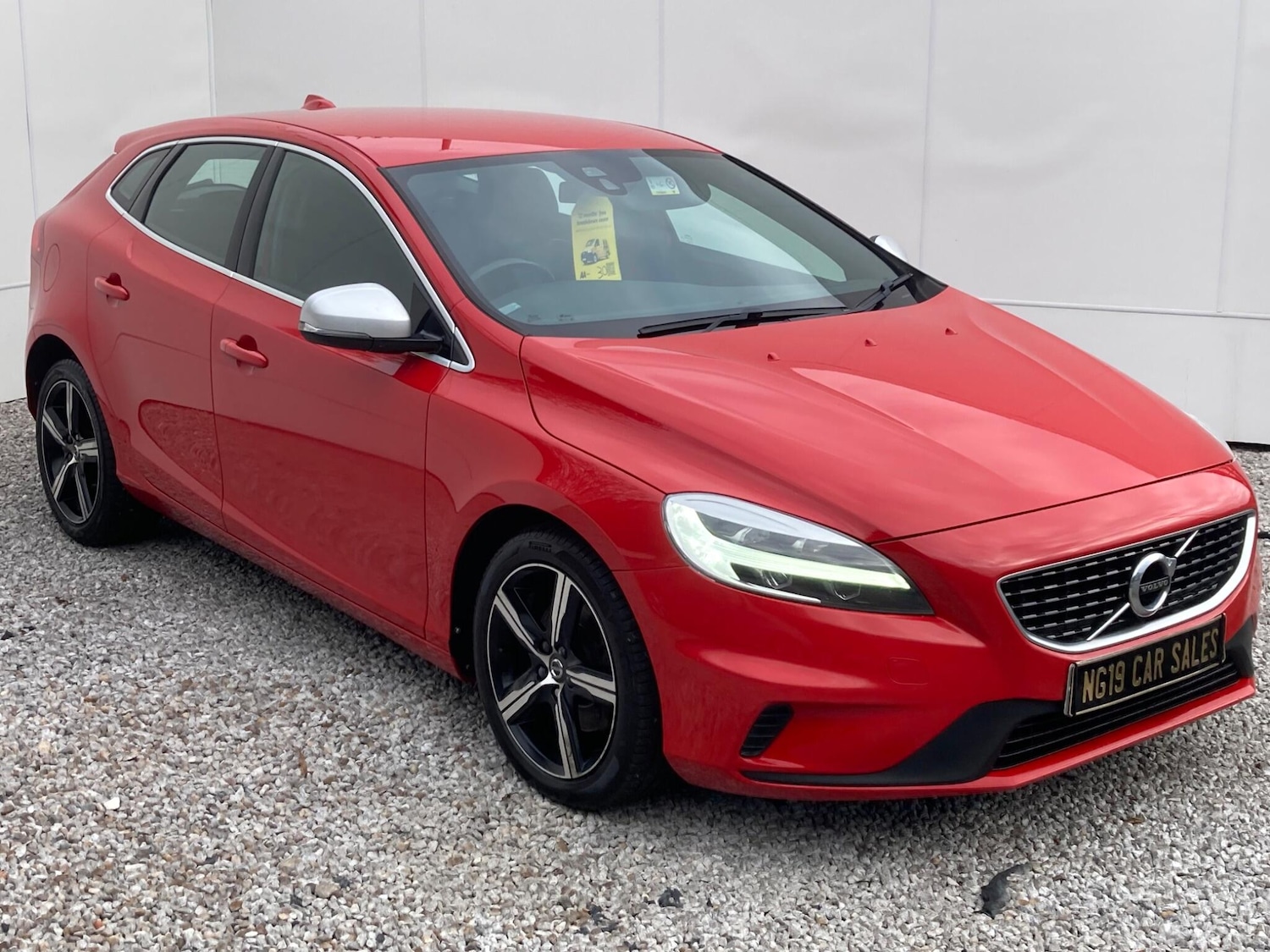 Used Volvo V40 2017 for sale - 76645465: Photo 25