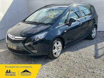 Used Vauxhall Zafira Tourer 2015 for sale - 76584134: Photo
