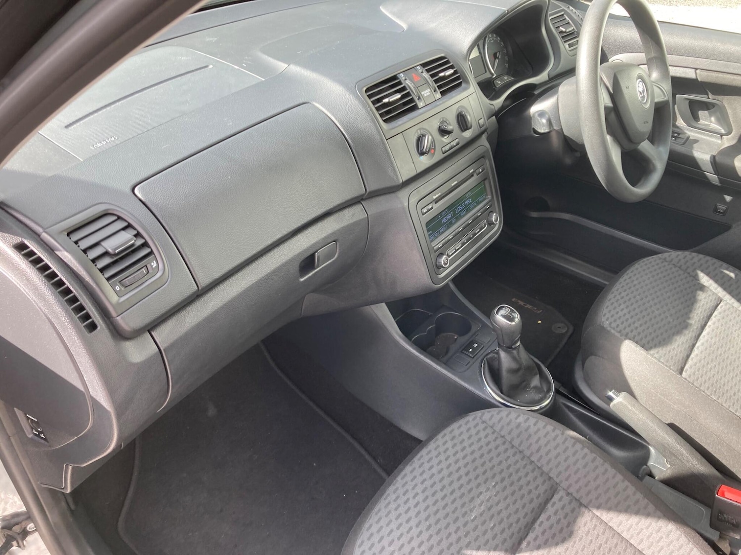 Used Skoda Fabia 2013 for sale - 76585411: Photo 8