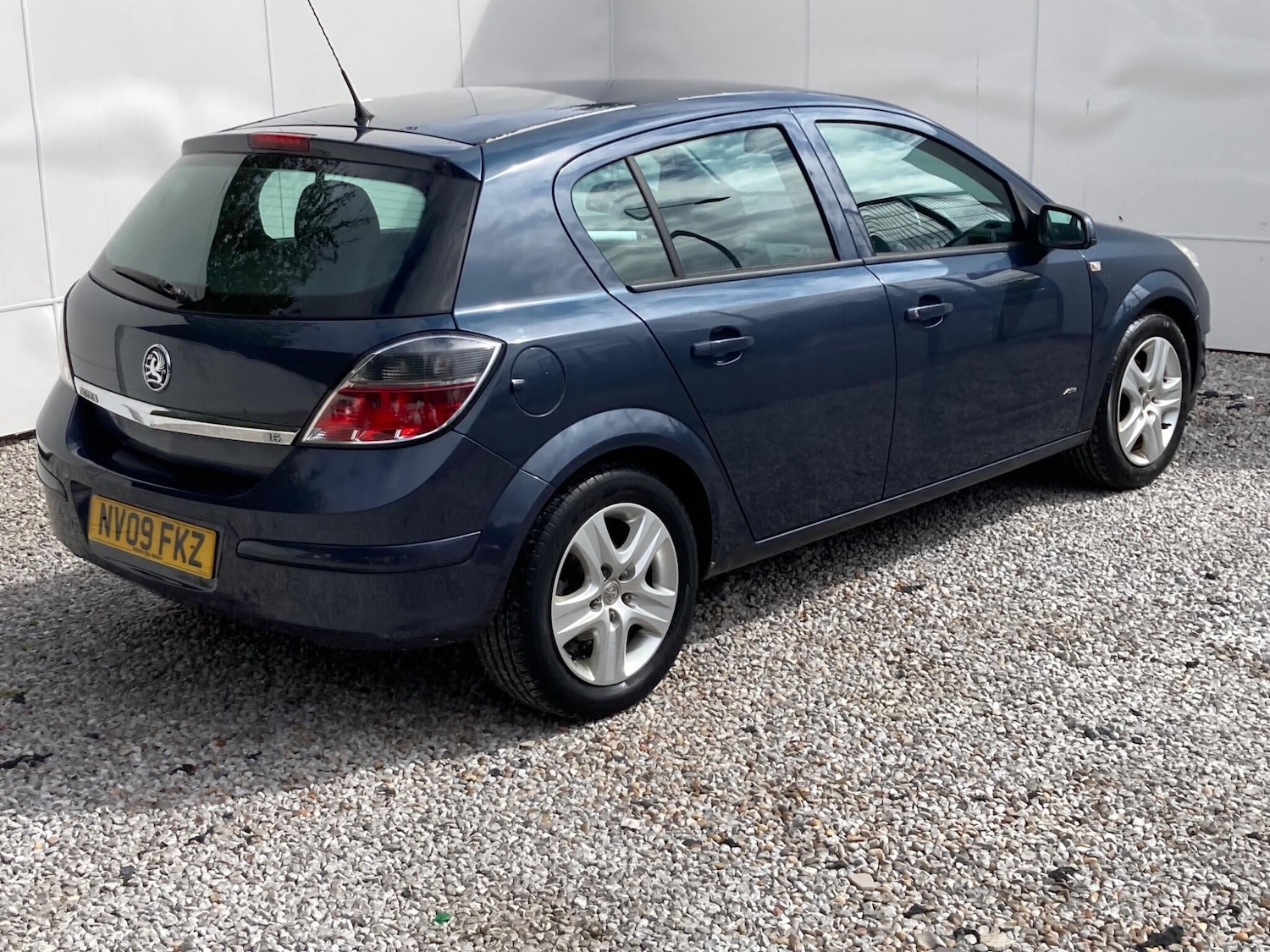 Used Vauxhall Astra 2009 for sale - 76646347: Photo 4