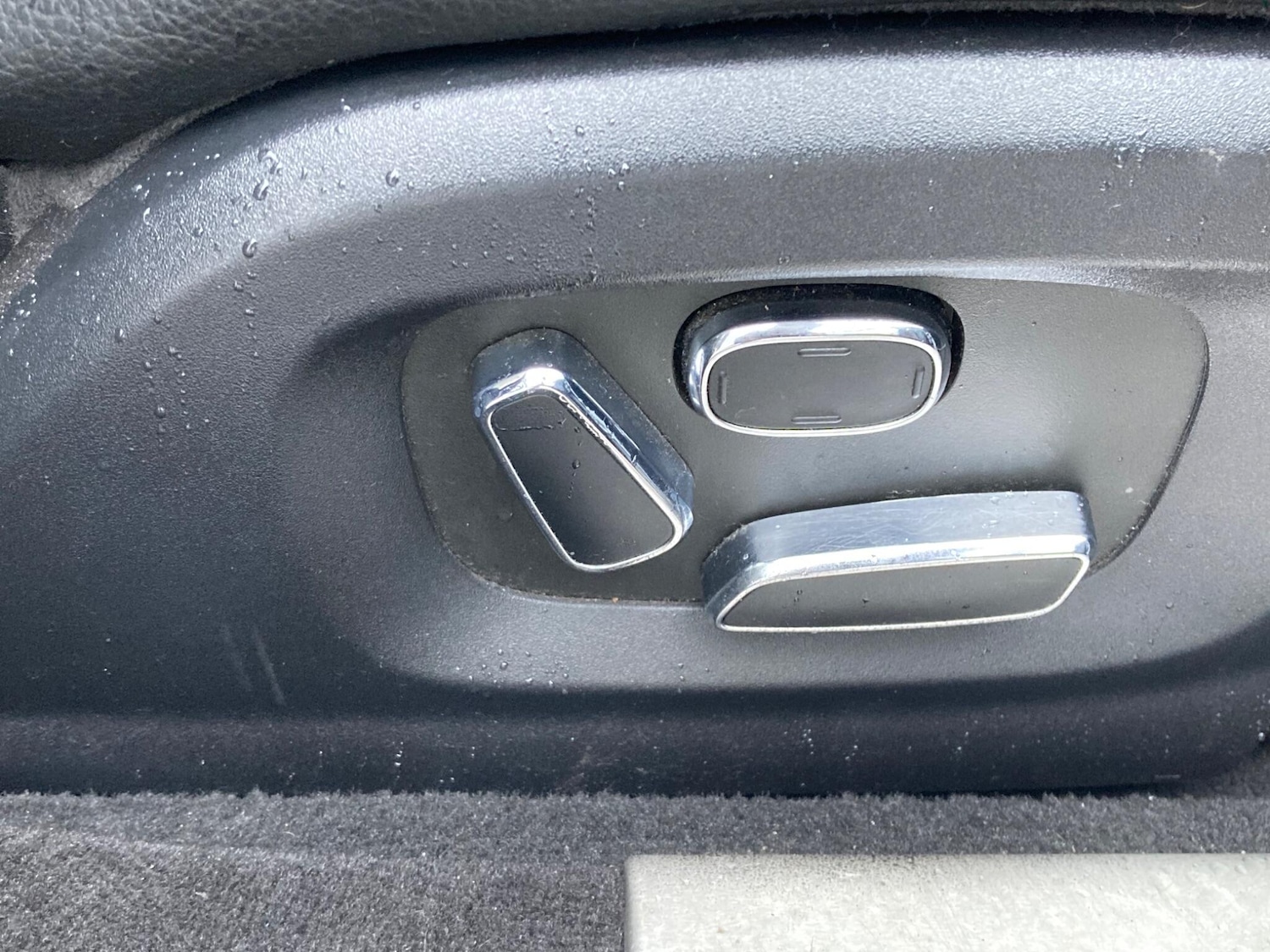 Used Jaguar XJ 2010 for sale - 77456508: Photo 13