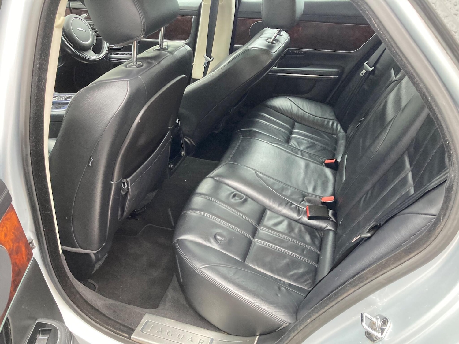 Used Jaguar XJ 2010 for sale - 77456508: Photo 18