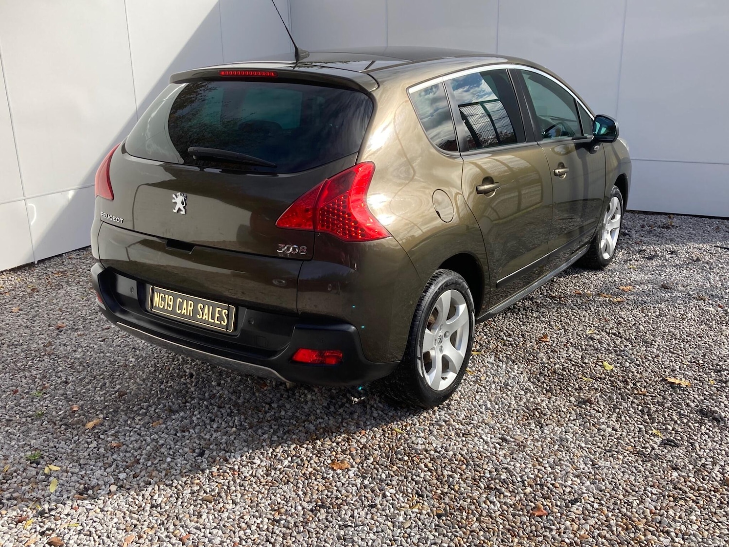 Used Peugeot 3008 2010 for sale - 76584972: Photo 9
