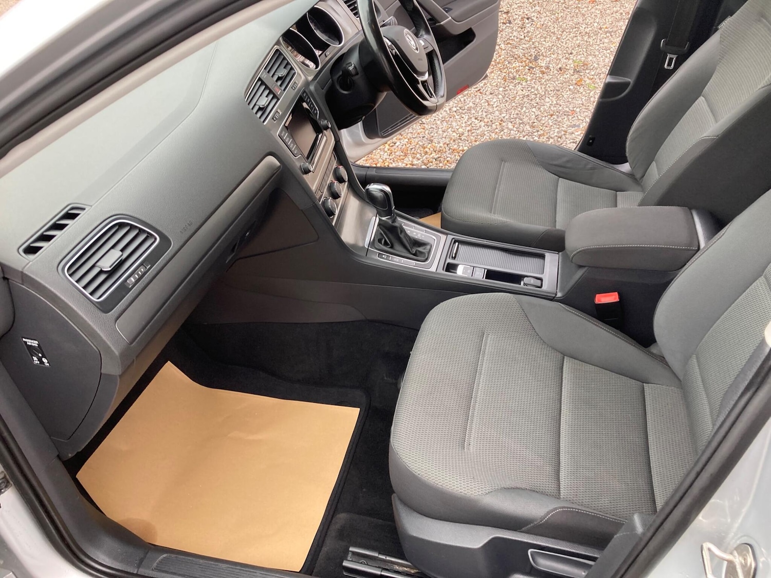 Used Volkswagen Golf for sale - 76997830: Photo 24