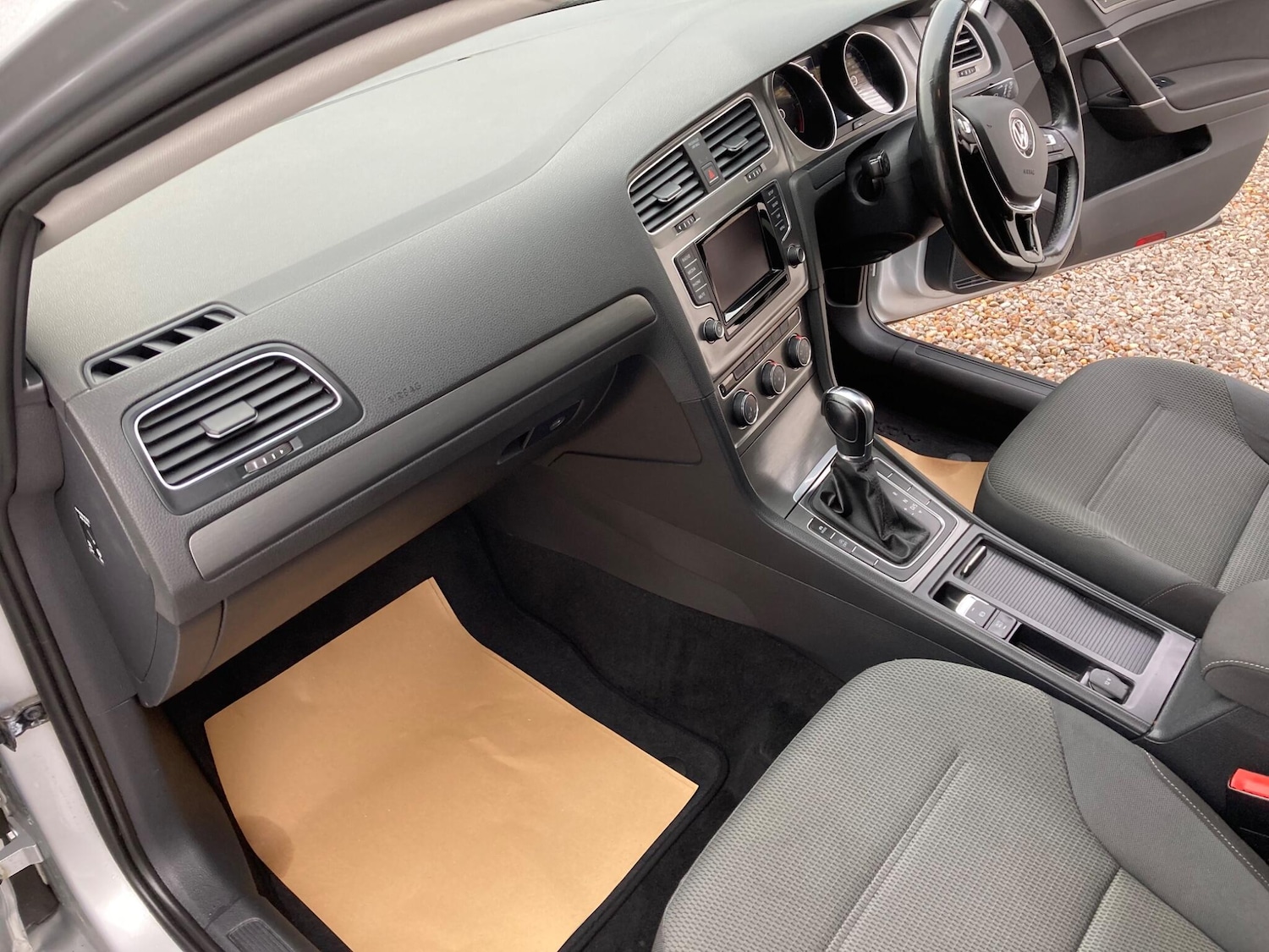 Used Volkswagen Golf for sale - 76997830: Photo 9