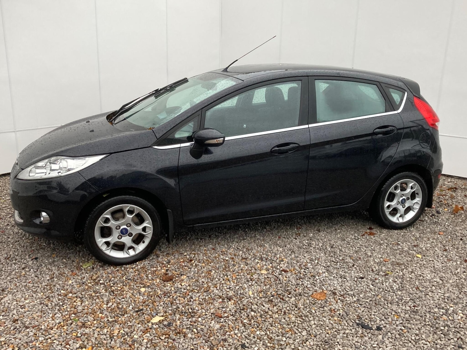 Used Ford Fiesta 2011 for sale - 76584079: Photo 9