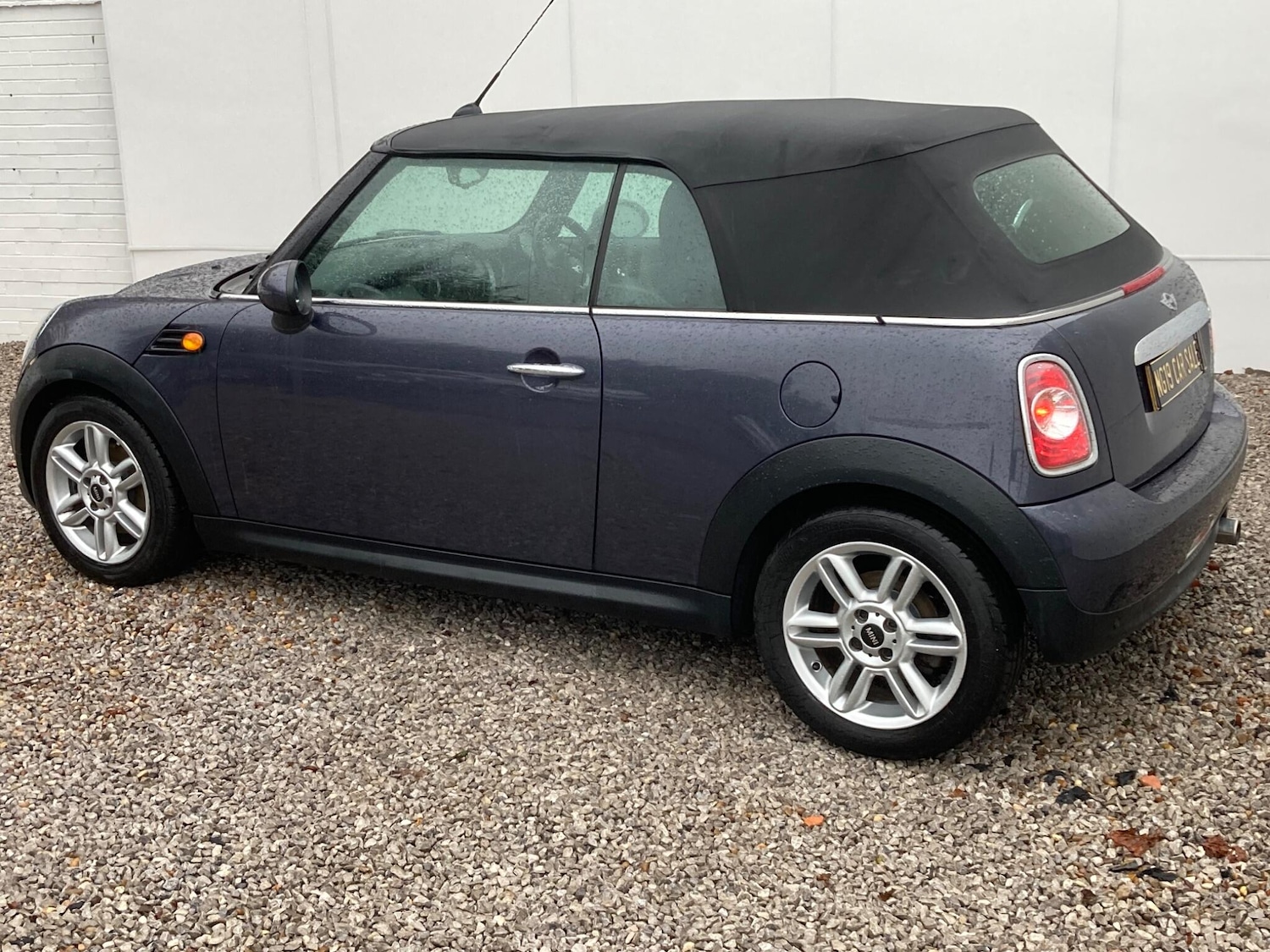 Used MINI Convertible 2013 for sale - 77993462: Photo 15