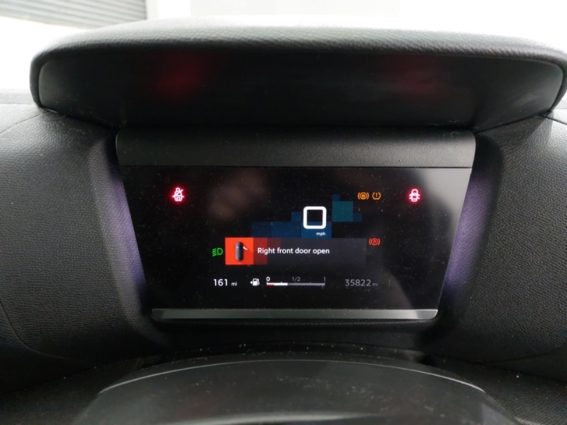 Used Citroen C4 2022 for sale - 77596324: Photo 12