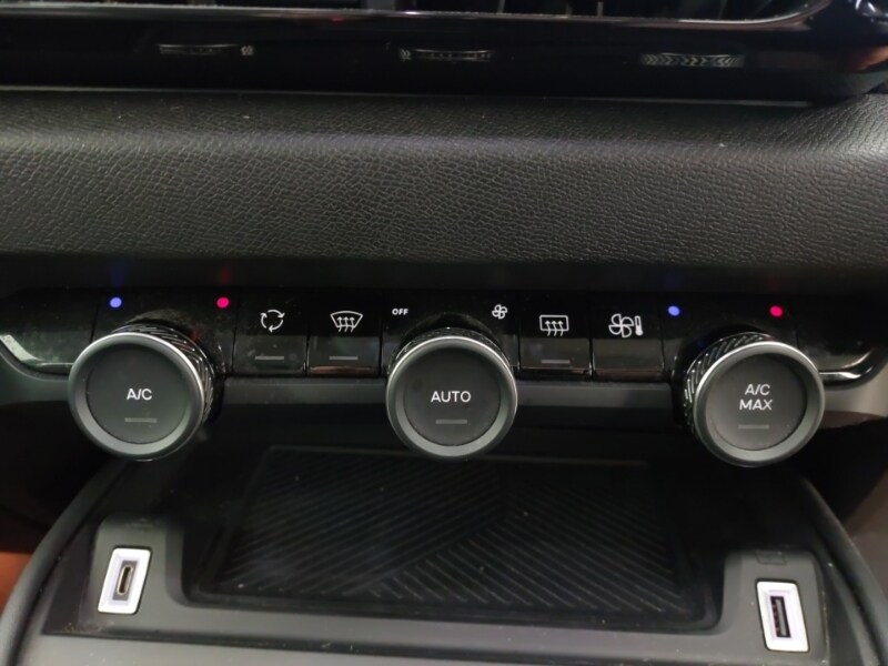 Used Citroen C4 2022 for sale - 77596324: Photo 17