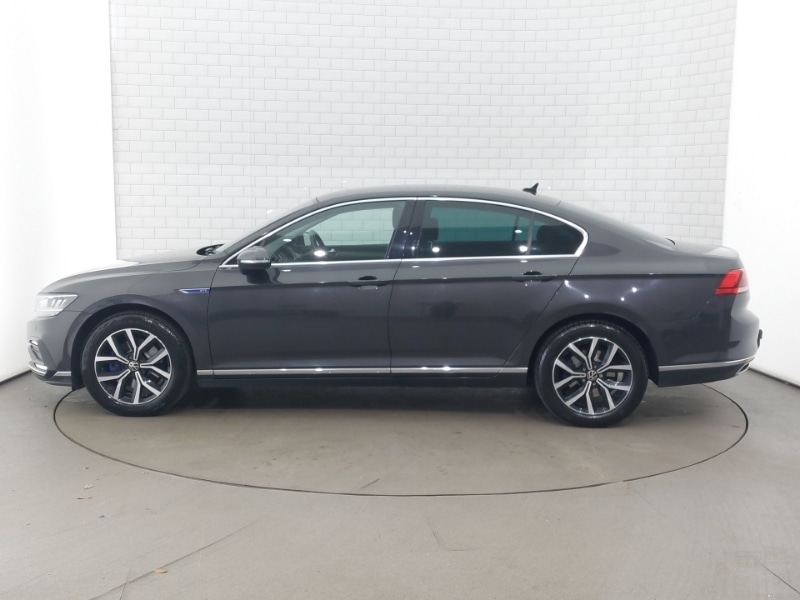 Used Volkswagen Passat 2021 for sale - 78093855: Photo 4