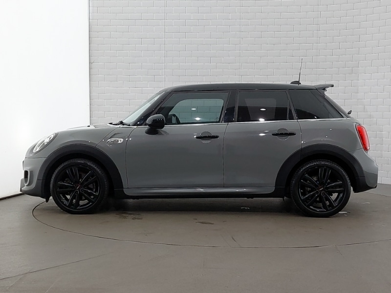 Used MINI Hatch 2019 for sale - 76498330: Photo 4