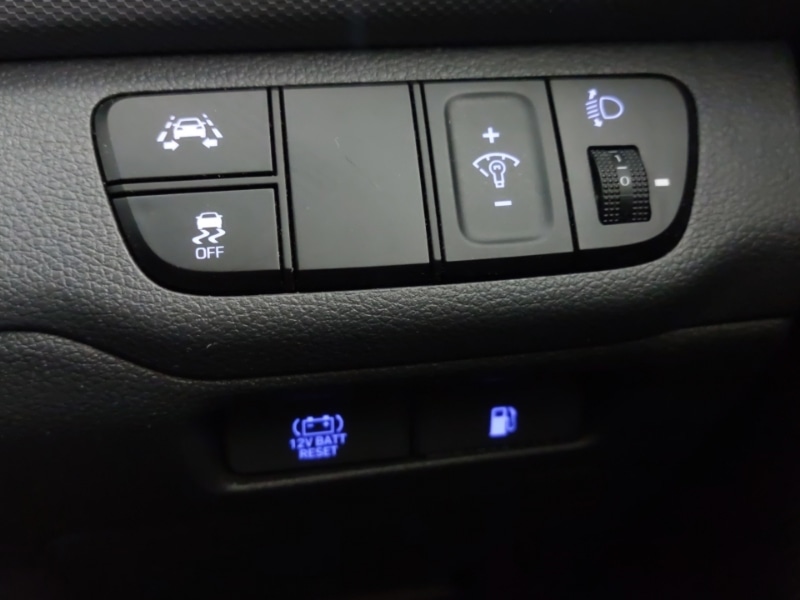 Used Hyundai IONIQ 2018 for sale - 76717953: Photo 16