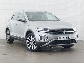 Used Volkswagen T-Roc 2023 for sale - 78572515: Photo