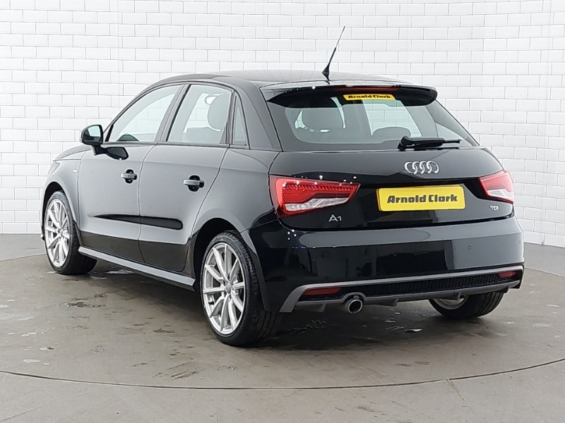 Used Audi A1 2018 for sale - 77338057: Photo 3