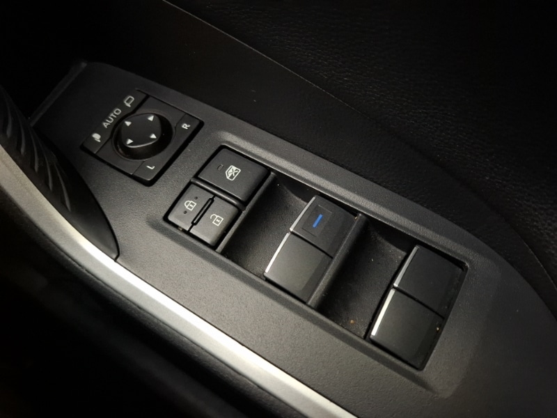 Used Toyota RAV4 2019 for sale - 77284743: Photo 18