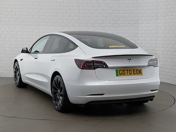 Used Tesla Model 3 2020 for sale - 76920493: Photo