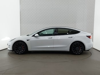 Used Tesla Model 3 2020 for sale - 76920493: Photo