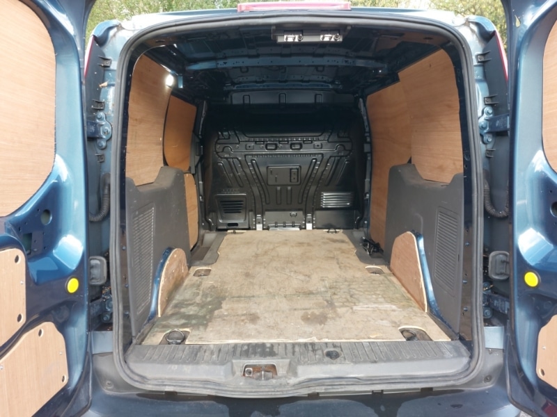 Used Ford Transit Connect 2020 for sale - 76437835: Photo 8