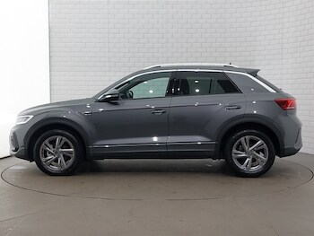 Used Volkswagen T-Roc 2025 for sale - 77034910: Photo