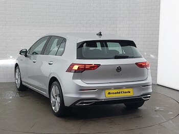 Used Volkswagen Golf 2020 for sale - 77569174: Photo