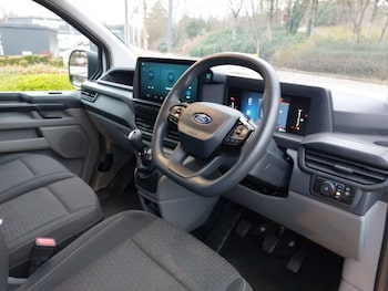 Used Ford Transit Custom 2024 for sale - 77669839: Photo