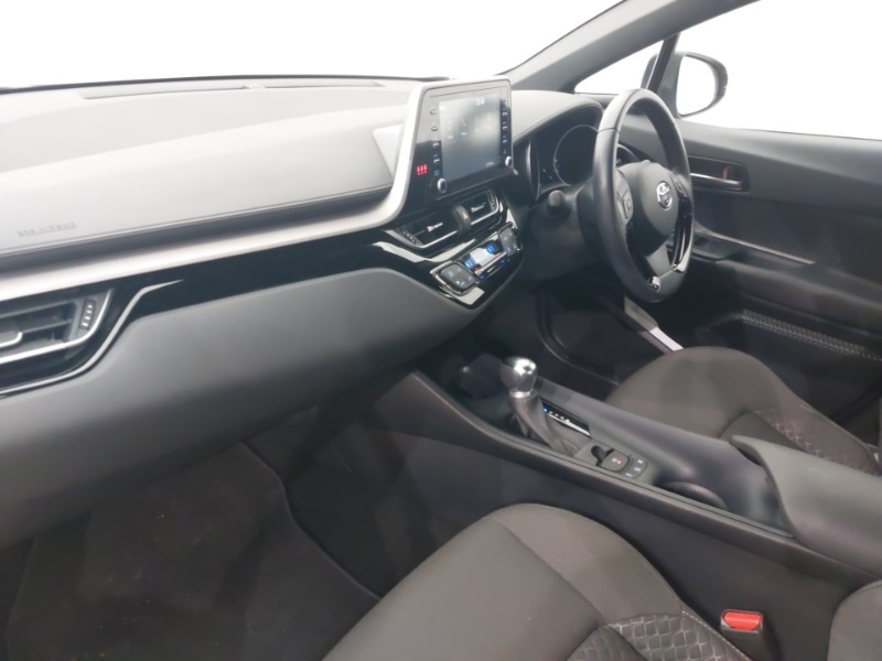 Used Toyota C-HR 2022 for sale - 77596332: Photo 5