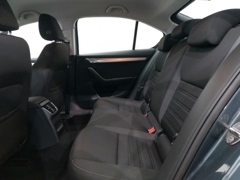 Used Skoda Octavia 2018 for sale - 77028447: Photo 6