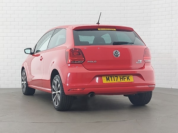 Used Volkswagen Polo 2017 for sale - 76208398: Photo 3