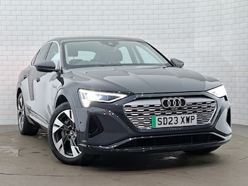 Used Audi Q8 2023 for sale - 79025528: Photo