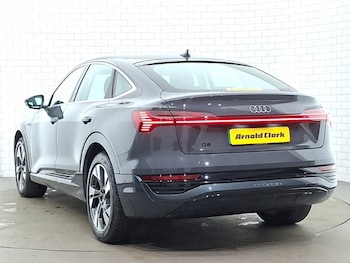 Used Audi Q8 2023 for sale - 79025528: Photo