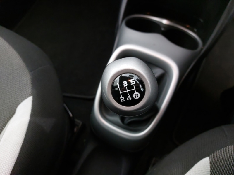 Used Toyota AYGO 2016 for sale - 77777012: Photo 18