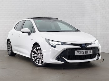 2019 - 1.8 VVT-i Hybrid Design 5dr CVT