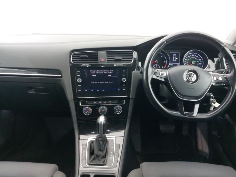 Used Volkswagen Golf 2018 for sale - 77852546: Photo 2