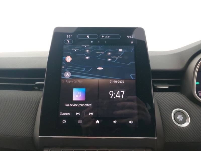 Used Renault Clio 2024 for sale - 77047371: Photo 11