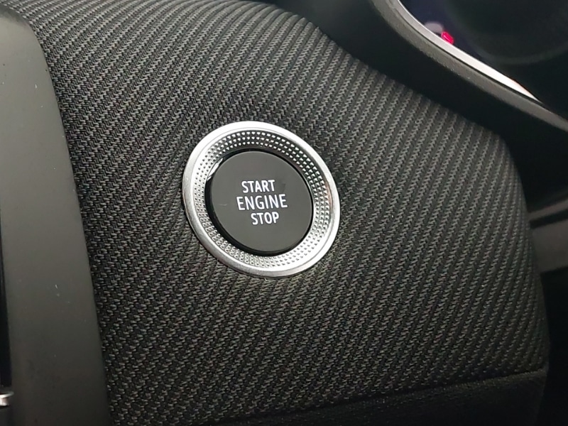 Used Renault Clio 2024 for sale - 77047371: Photo 17