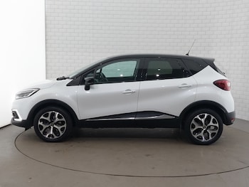 Used Renault Captur 2018 for sale - 77439386: Photo