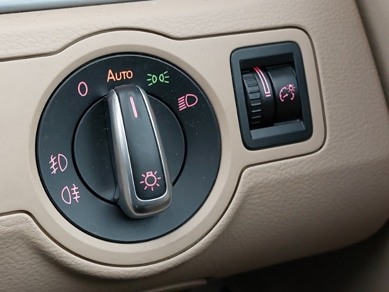 Used Volkswagen CC 2015 for sale - 76560459: Photo 16