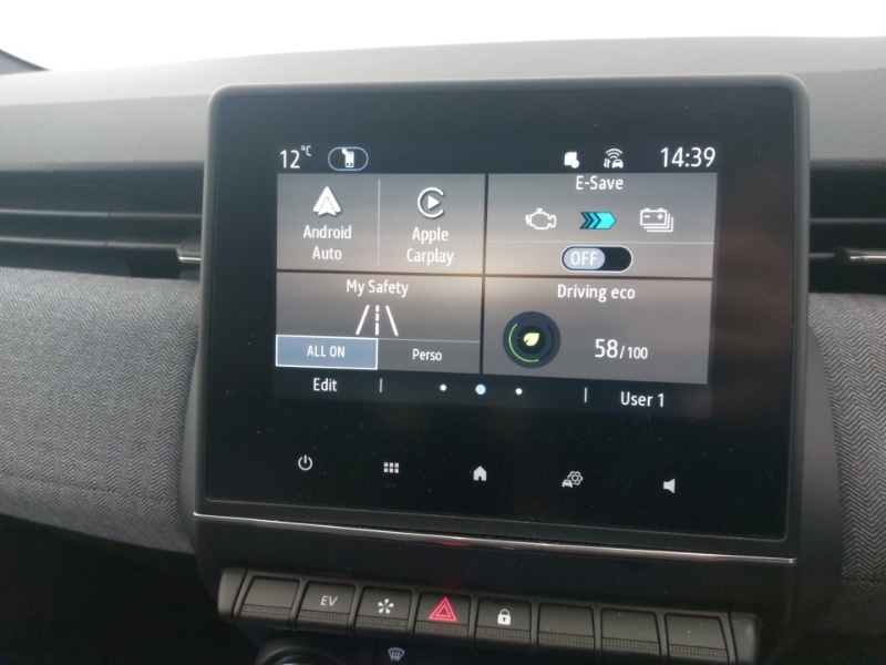 Used Renault Clio 2025 for sale - 77623733: Photo 10