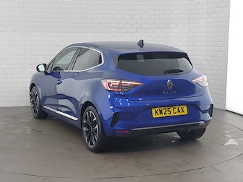 Used Renault Clio 2025 for sale - 77623733: Photo