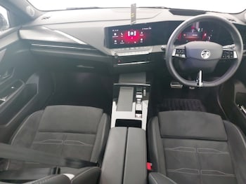 Used Vauxhall Astra 2024 for sale - 75537020: Photo