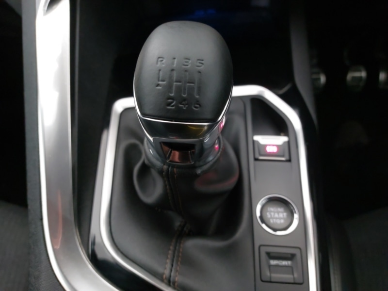 Used Peugeot 5008 2018 for sale - 76947207: Photo 16