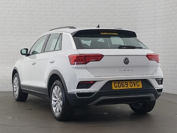 Used Volkswagen T-Roc 2020 for sale - 75706890: Photo