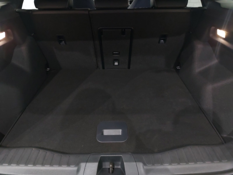 Used Ford Explorer 2025 for sale - 76834383: Photo 8