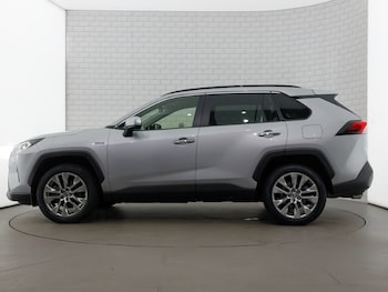 Used Toyota RAV4 2021 for sale - 76053181: Photo 4