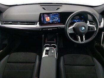 Used BMW iX1 2023 for sale - 76135326: Photo 2