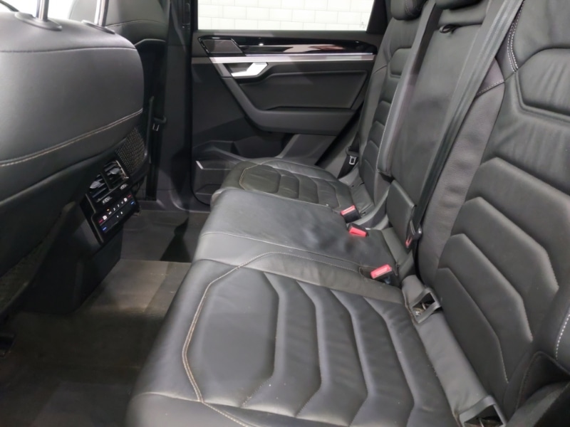 Used Volkswagen Touareg 2021 for sale - 77847218: Photo 6