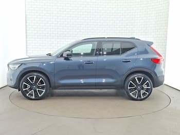 Used Volvo XC40 2025 for sale - 79844378: Photo